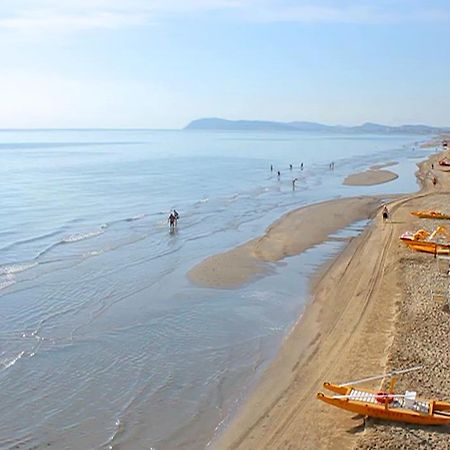 Hotel Massimo Riccione Ngoại thất bức ảnh