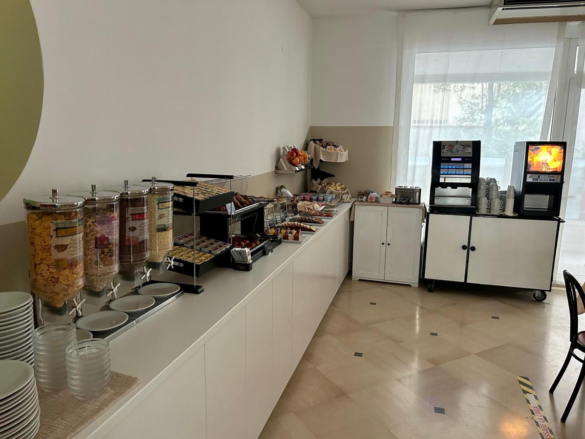 Hotel Massimo Riccione Ngoại thất bức ảnh