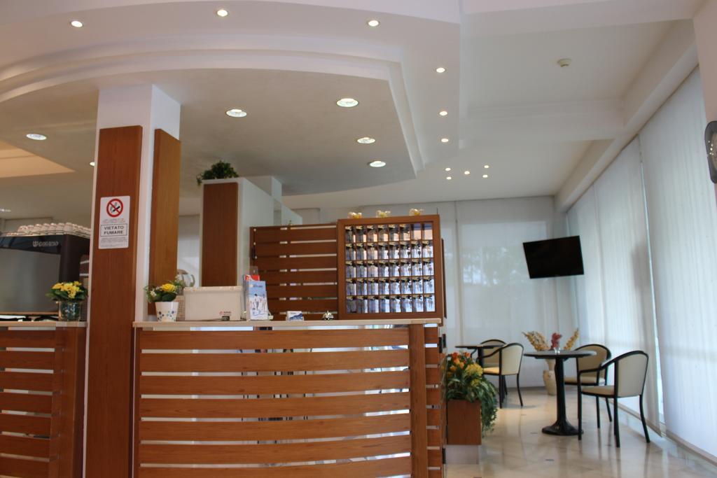Hotel Massimo Riccione Ngoại thất bức ảnh