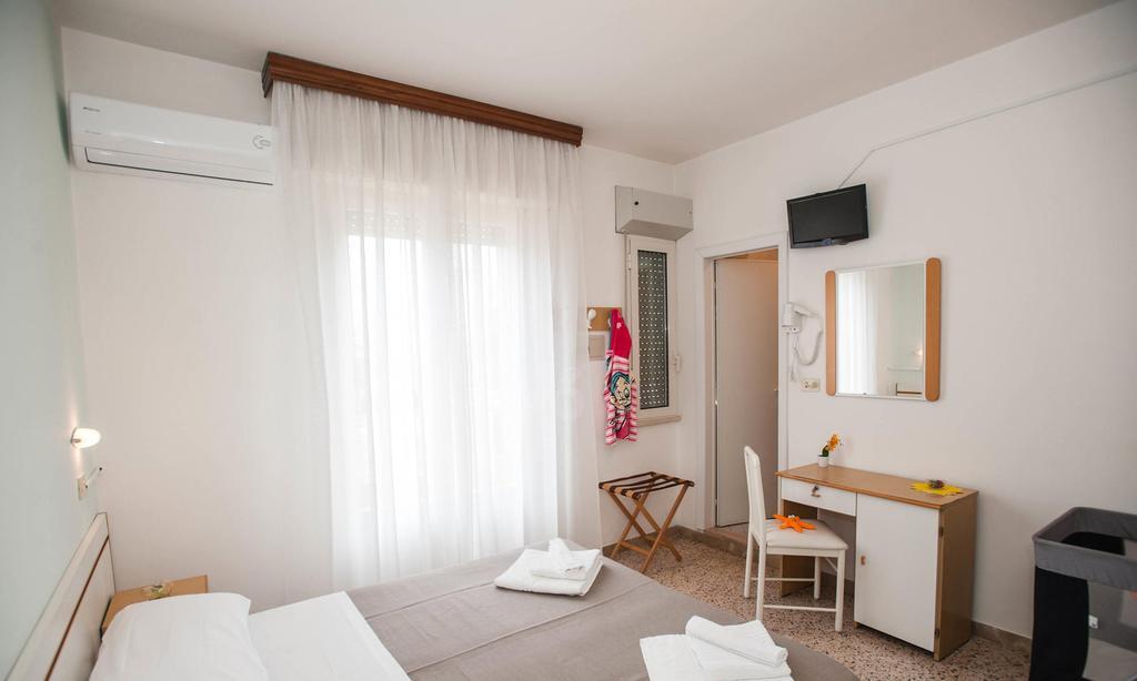 Hotel Massimo Riccione Ngoại thất bức ảnh