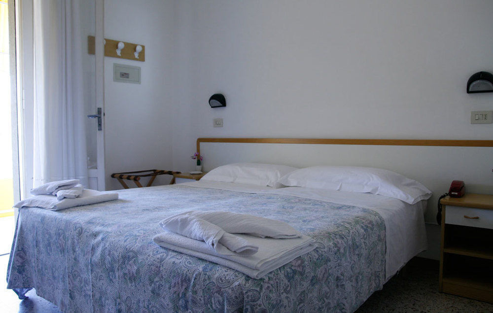 Hotel Massimo Riccione Ngoại thất bức ảnh